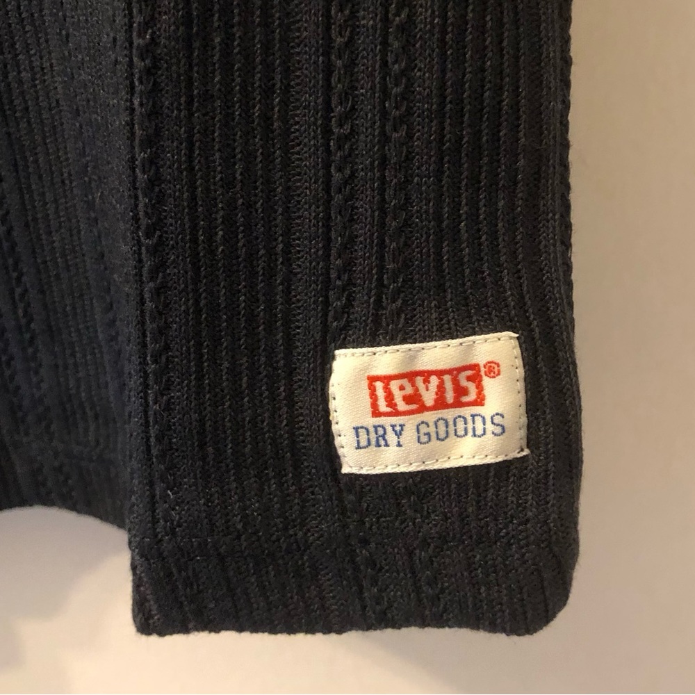 Levi’s Dry Goods Pointelle Top - Picture 7 of 9